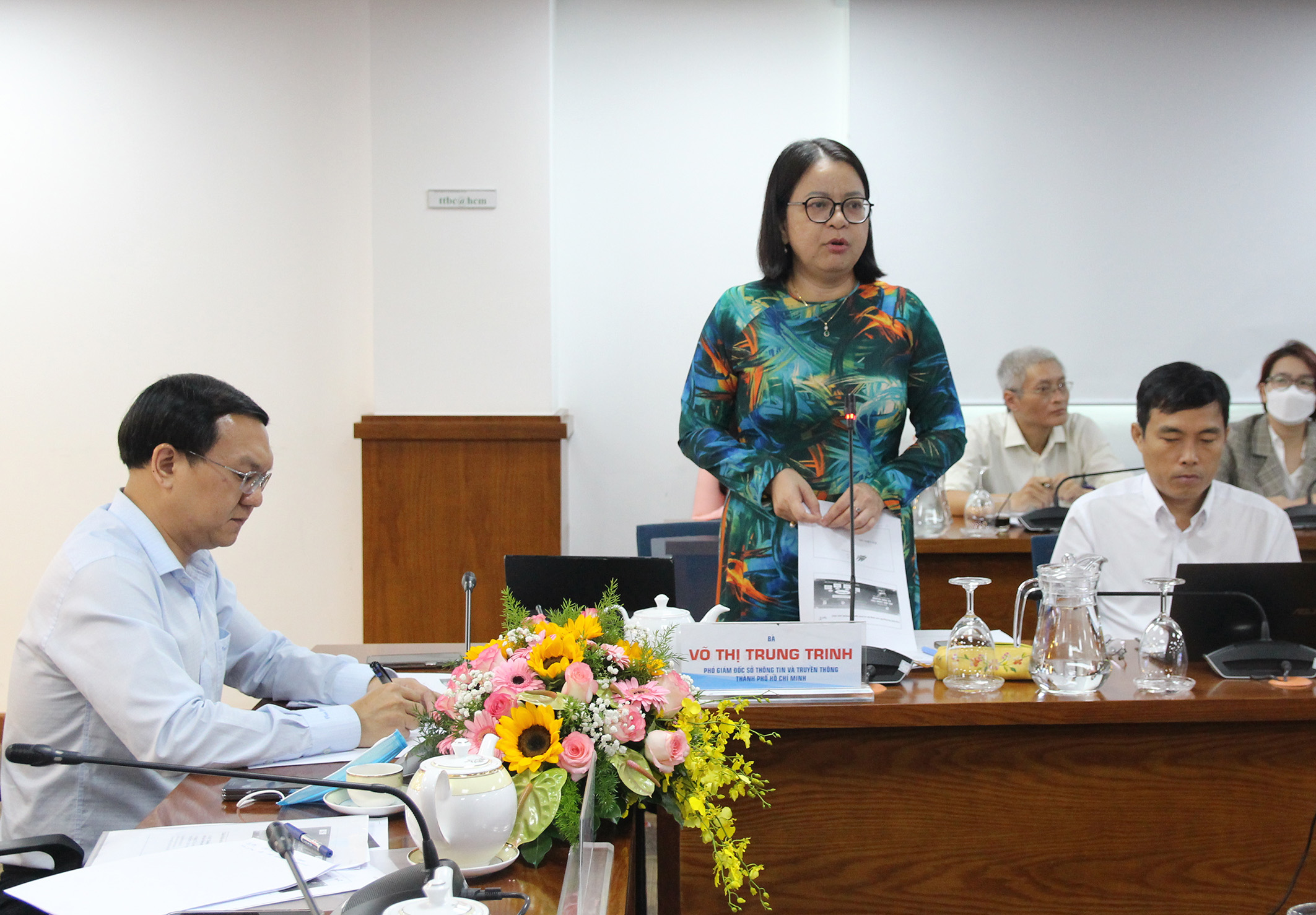 Đồng chí Võ Thị Trung Trinh, Phó Giám đốc Sở Thông tin và Truyền thông TP. Hồ Chí Minh phát biểu tại buổi họp báo công bố